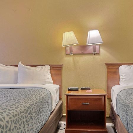 Econo Lodge RaleighRaleigh  Kültér fotó