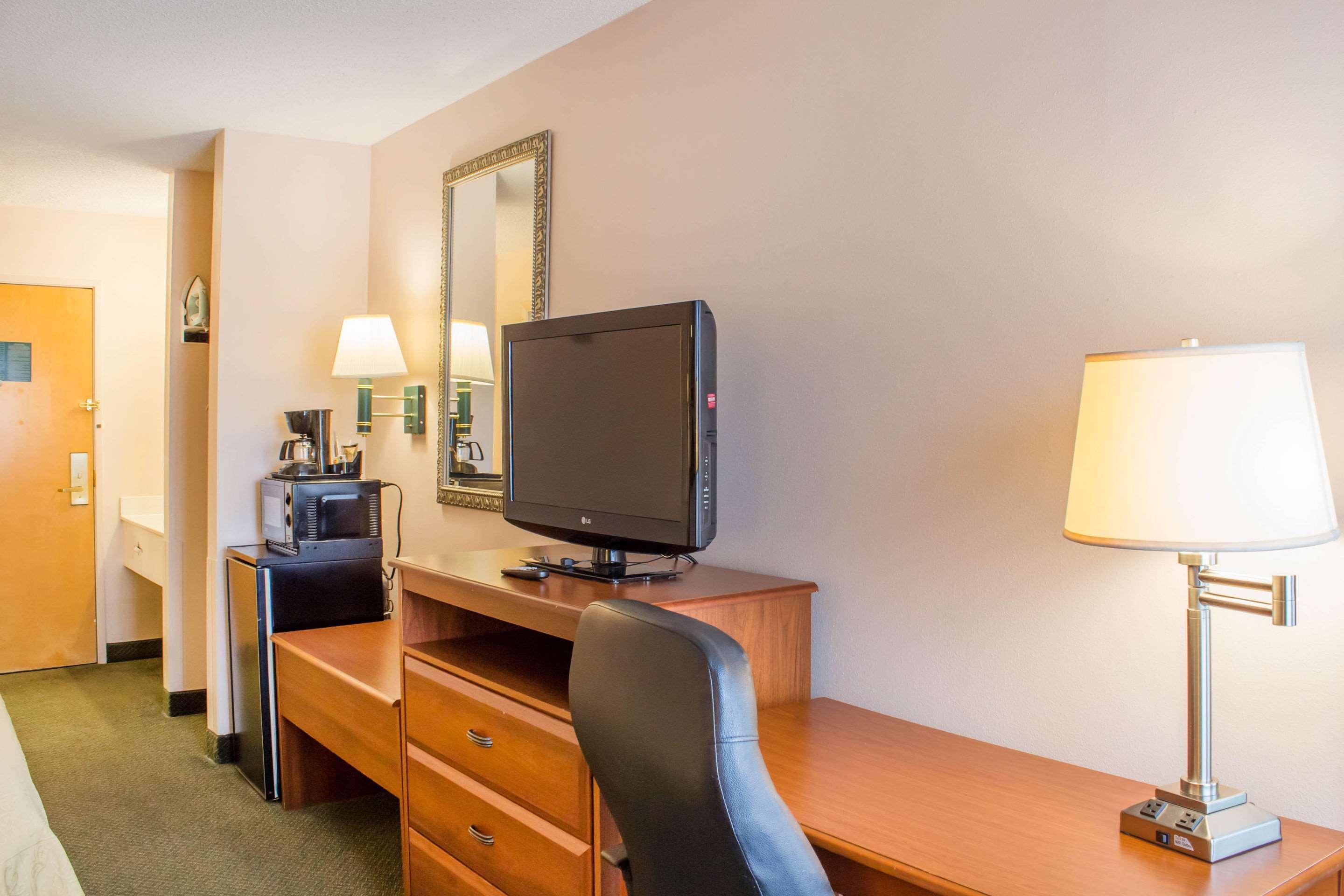Econo Lodge RaleighRaleigh  Kültér fotó