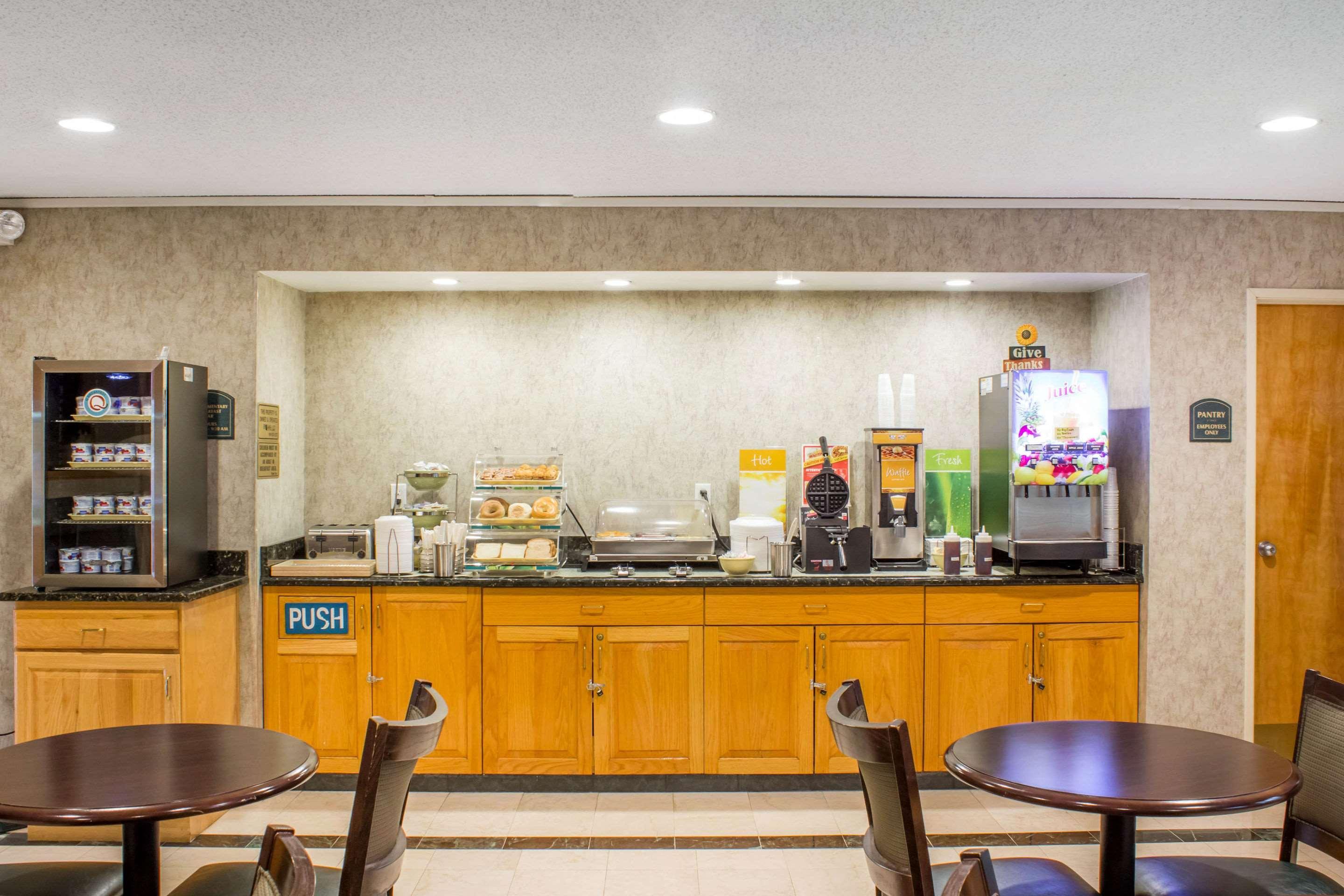 Econo Lodge RaleighRaleigh  Kültér fotó
