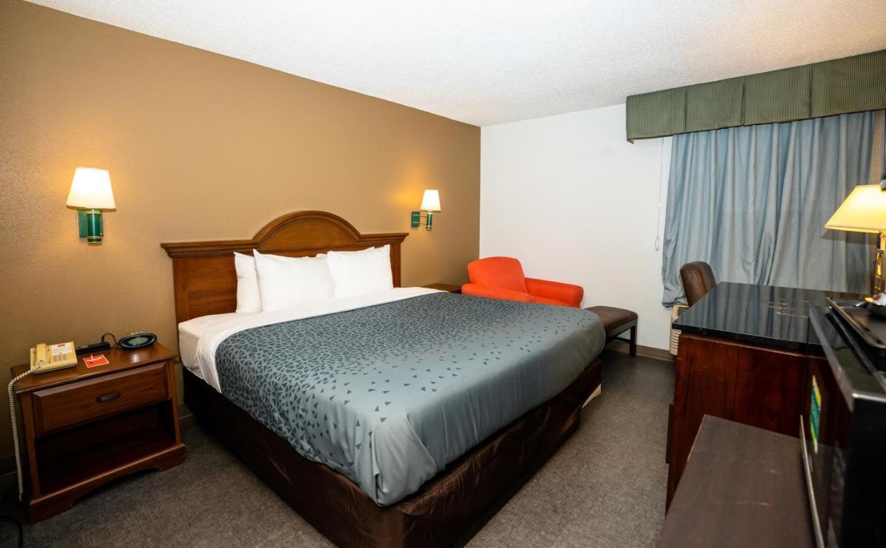 Econo Lodge RaleighRaleigh  Kültér fotó