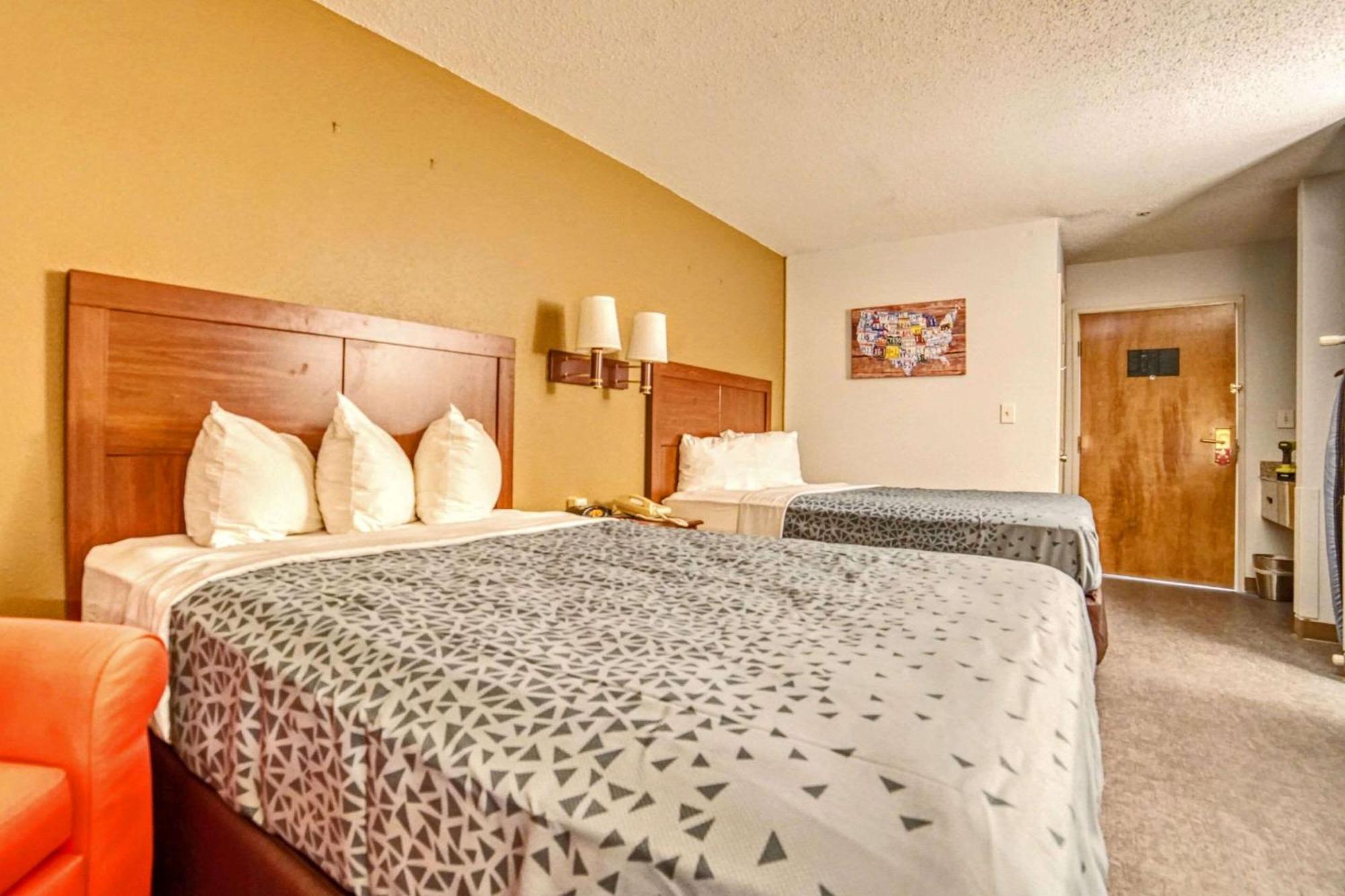 Econo Lodge RaleighRaleigh  Kültér fotó