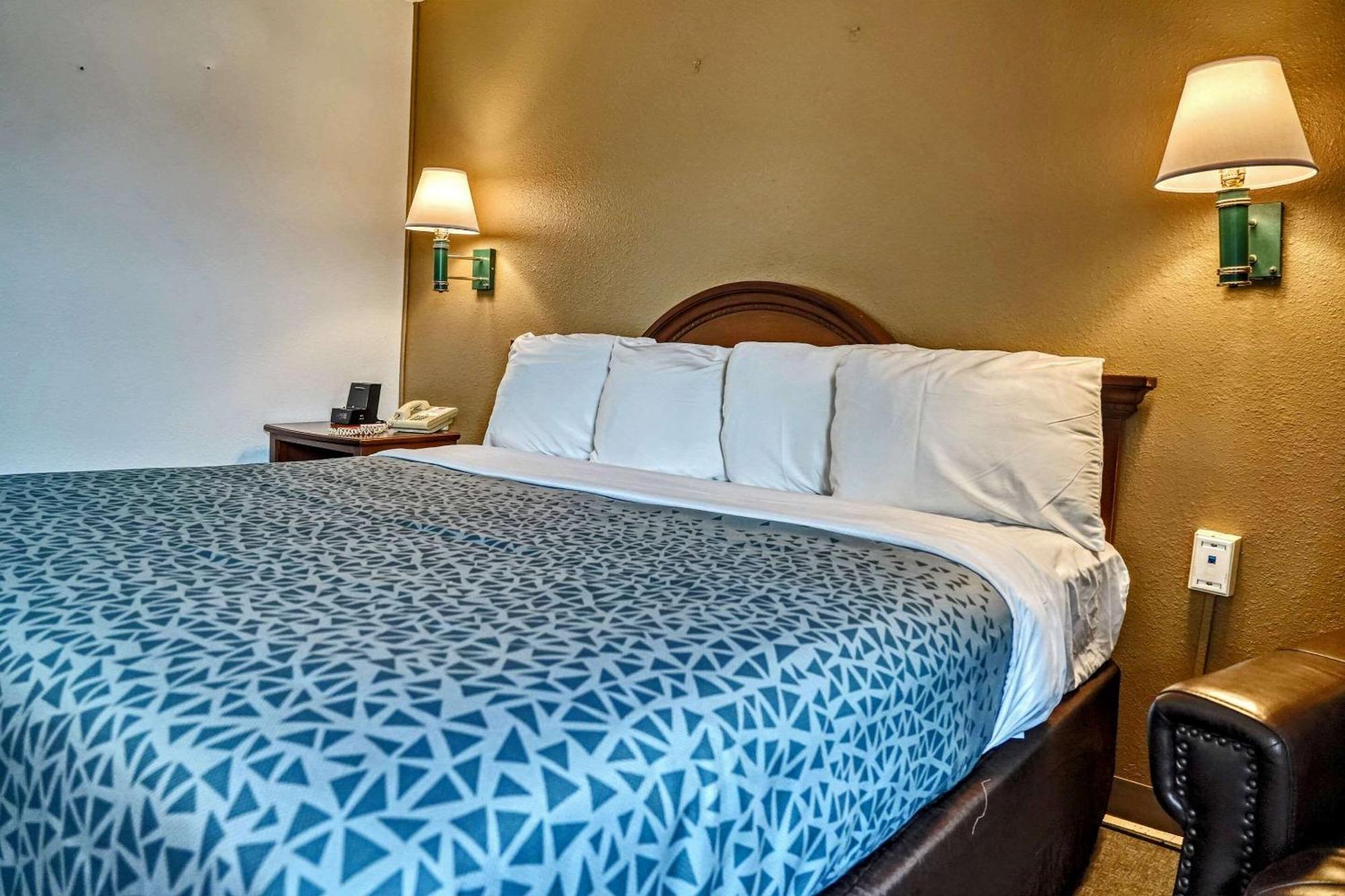 Econo Lodge RaleighRaleigh  Kültér fotó