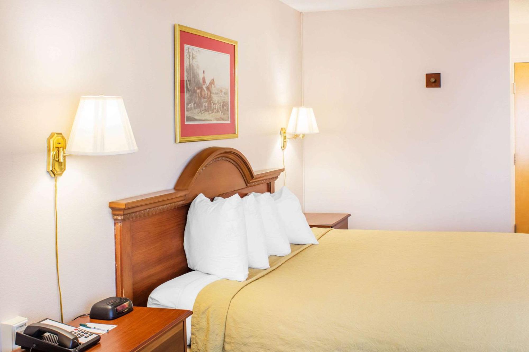 Econo Lodge RaleighRaleigh  Kültér fotó